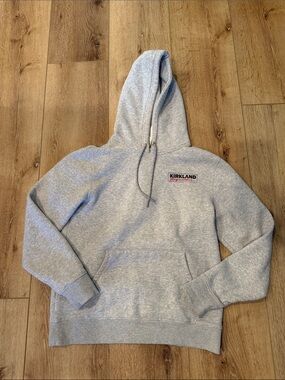 Kirkland Signature | Men's Gray Hoodie Sweatshirt | size Men’s XS / Women’s S